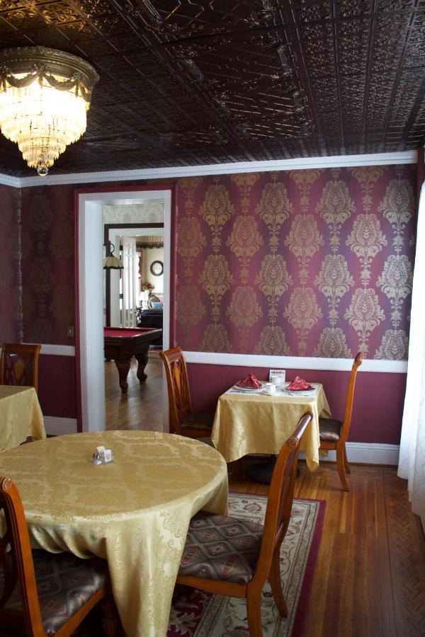 The Gridley Inn B&B Вотерлу Екстер'єр фото