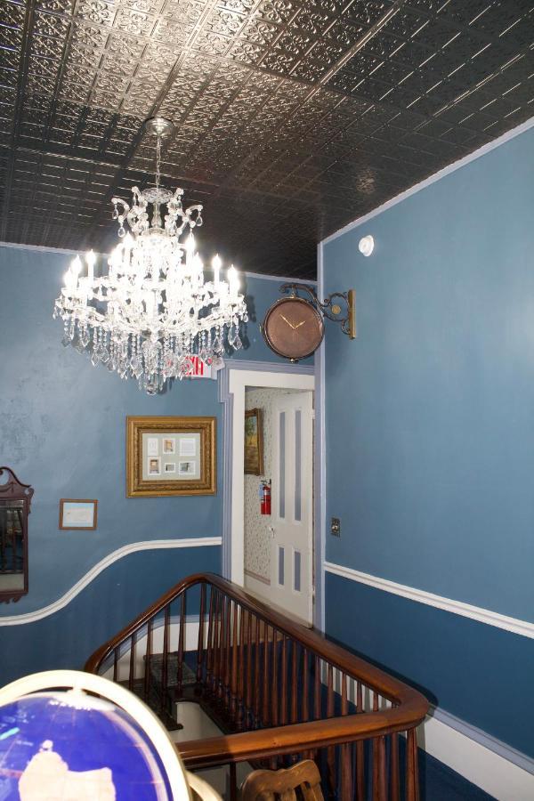 The Gridley Inn B&B Вотерлу Екстер'єр фото