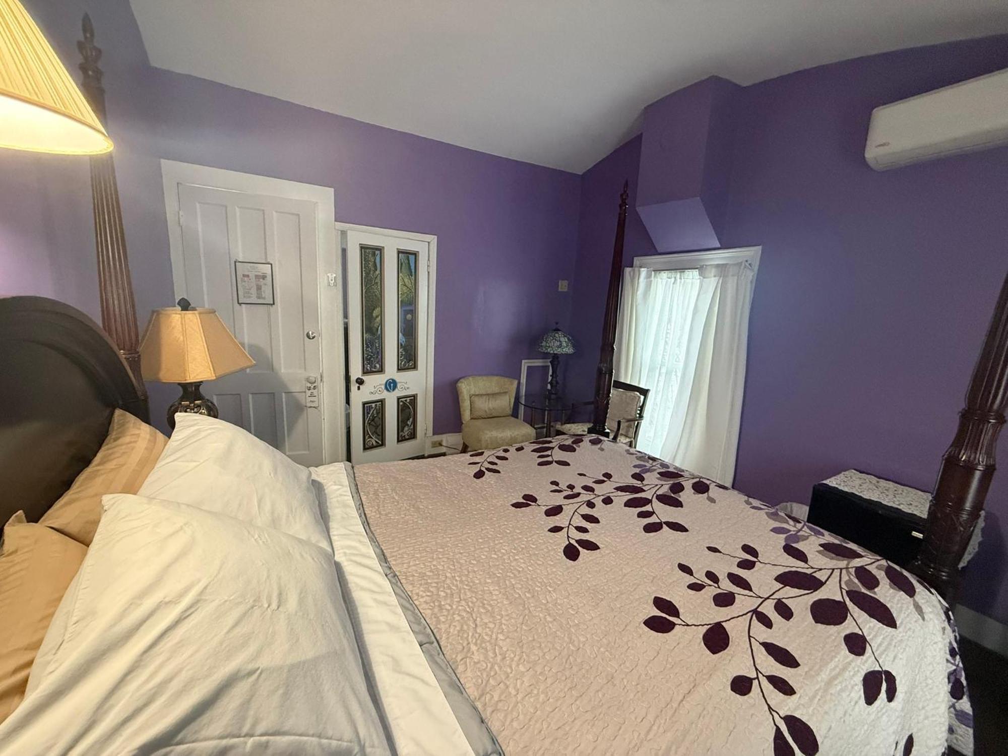 The Gridley Inn B&B Вотерлу Екстер'єр фото