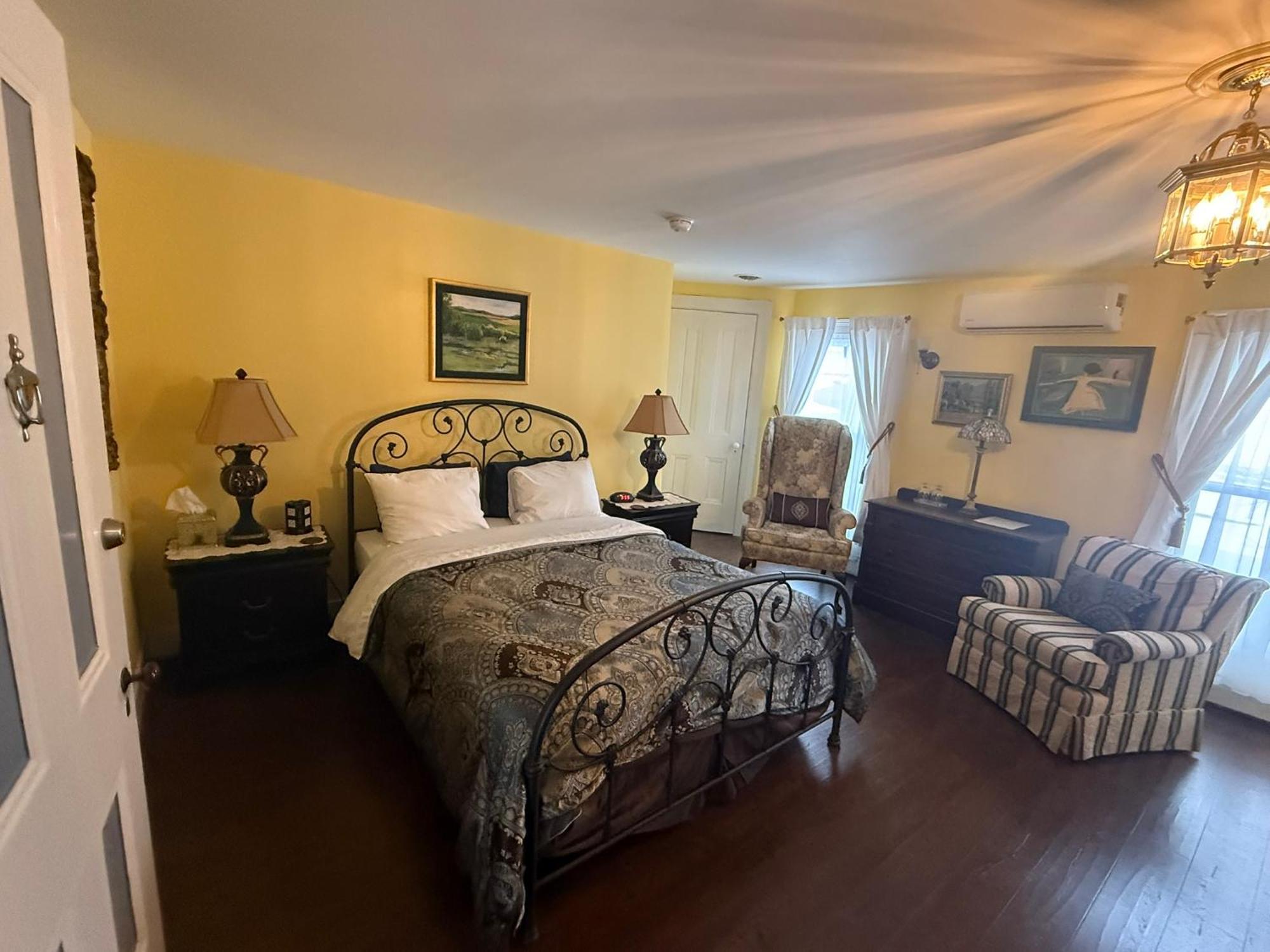 The Gridley Inn B&B Вотерлу Екстер'єр фото