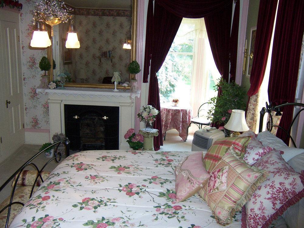 The Gridley Inn B&B Вотерлу Екстер'єр фото