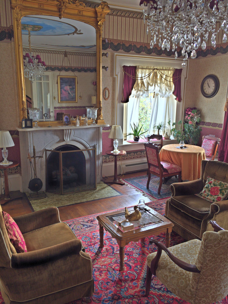 The Gridley Inn B&B Вотерлу Екстер'єр фото