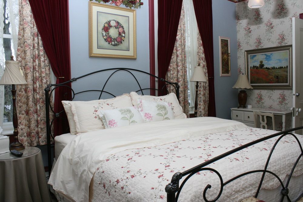 The Gridley Inn B&B Вотерлу Екстер'єр фото